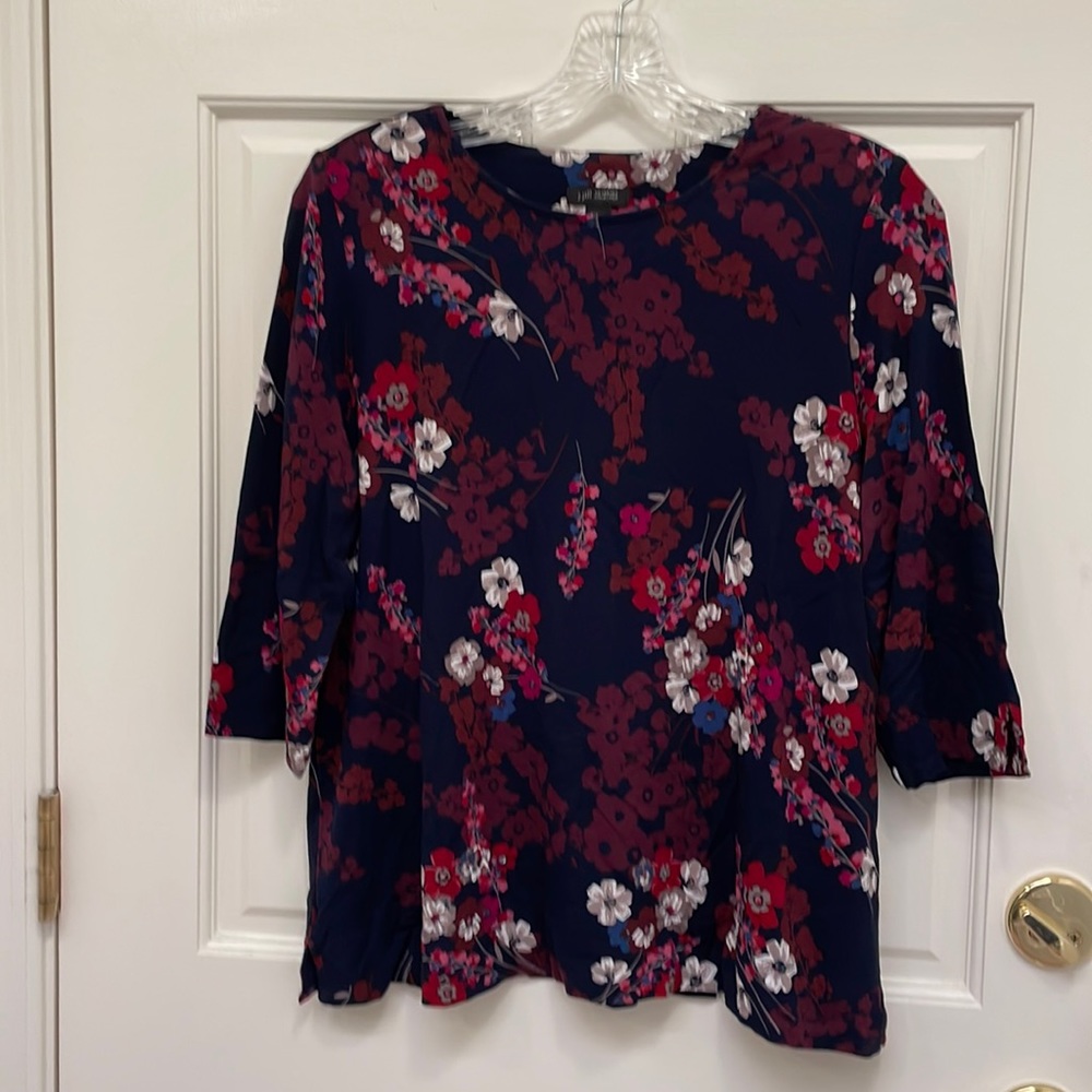J. Jill Wearever floral top M